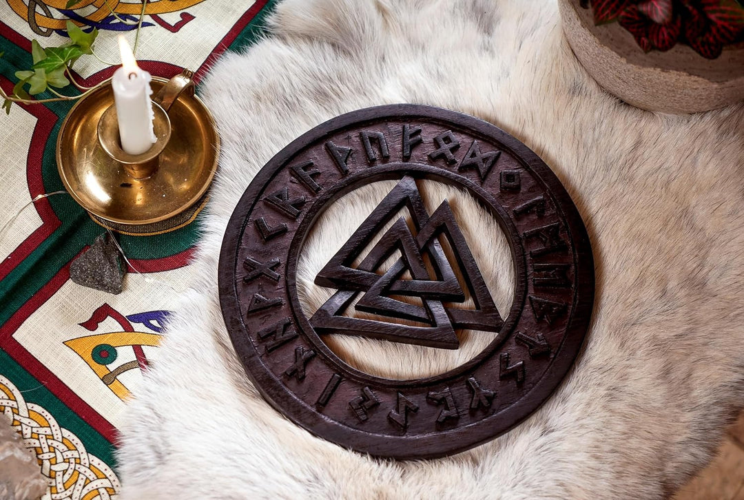 Windalf Schwarzes Vikings Holzbild VALKNUT Ø 23 cm Wotansknoten mit Runen Wikinger Wanddeko Wandreli