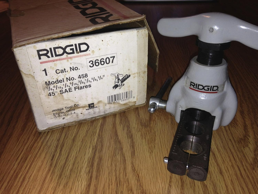 RIDGID 83037 Präzisions-Ratschen-Bördelgerät, 45° SAE Bördel für 1/8-Zoll- bis 3/4-Zoll-Rohre