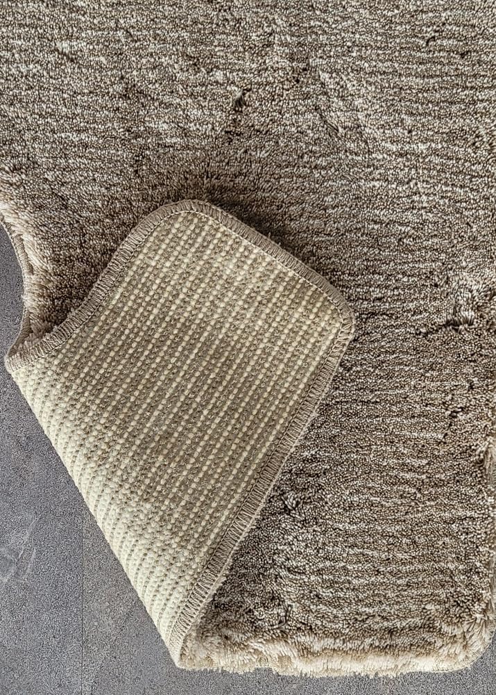 Kleine Wolke Minya Macadamia Beige Badteppich 55x55 cm. Vorleger mit Ausschnitt BB Kollektion