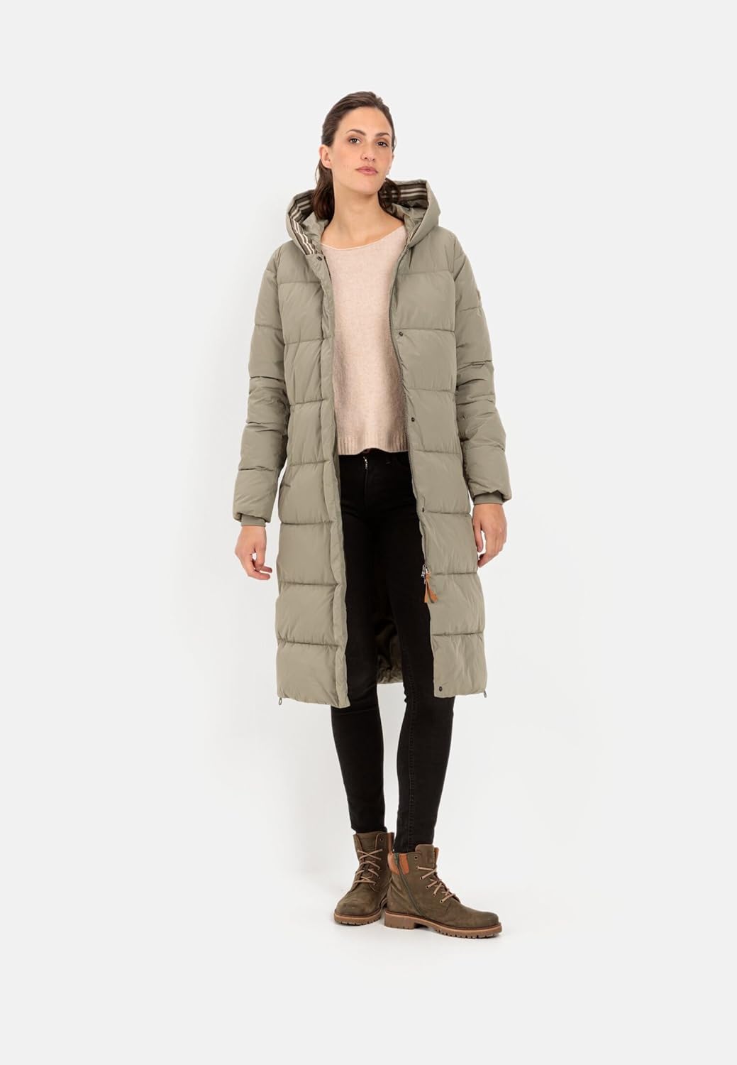 camel active Damen Langer Puffermantel aus recyceltem Polyester 38 Grün, 38 Grün