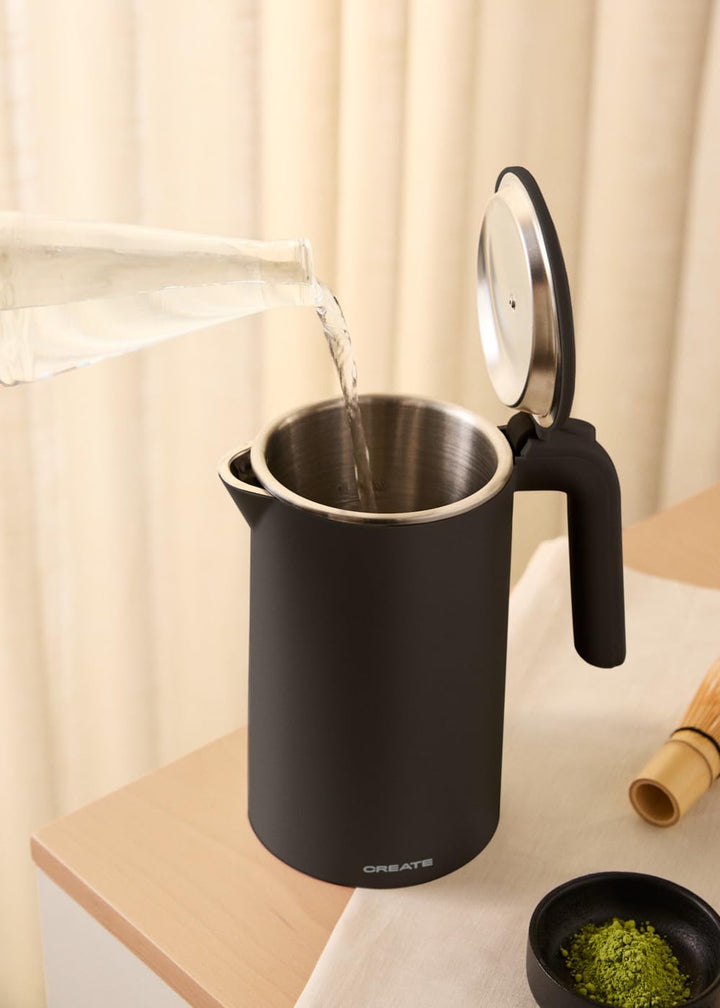 CREATE/KETTLE STUDIO PRO/Elektrischer Wasserkocher 1L Schwarz/Temperaturregelung, Warmhaltefunktion,