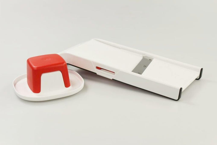TUPPERWARE Mando-Junior Chef Mandolino Reibe weiss rot 10121