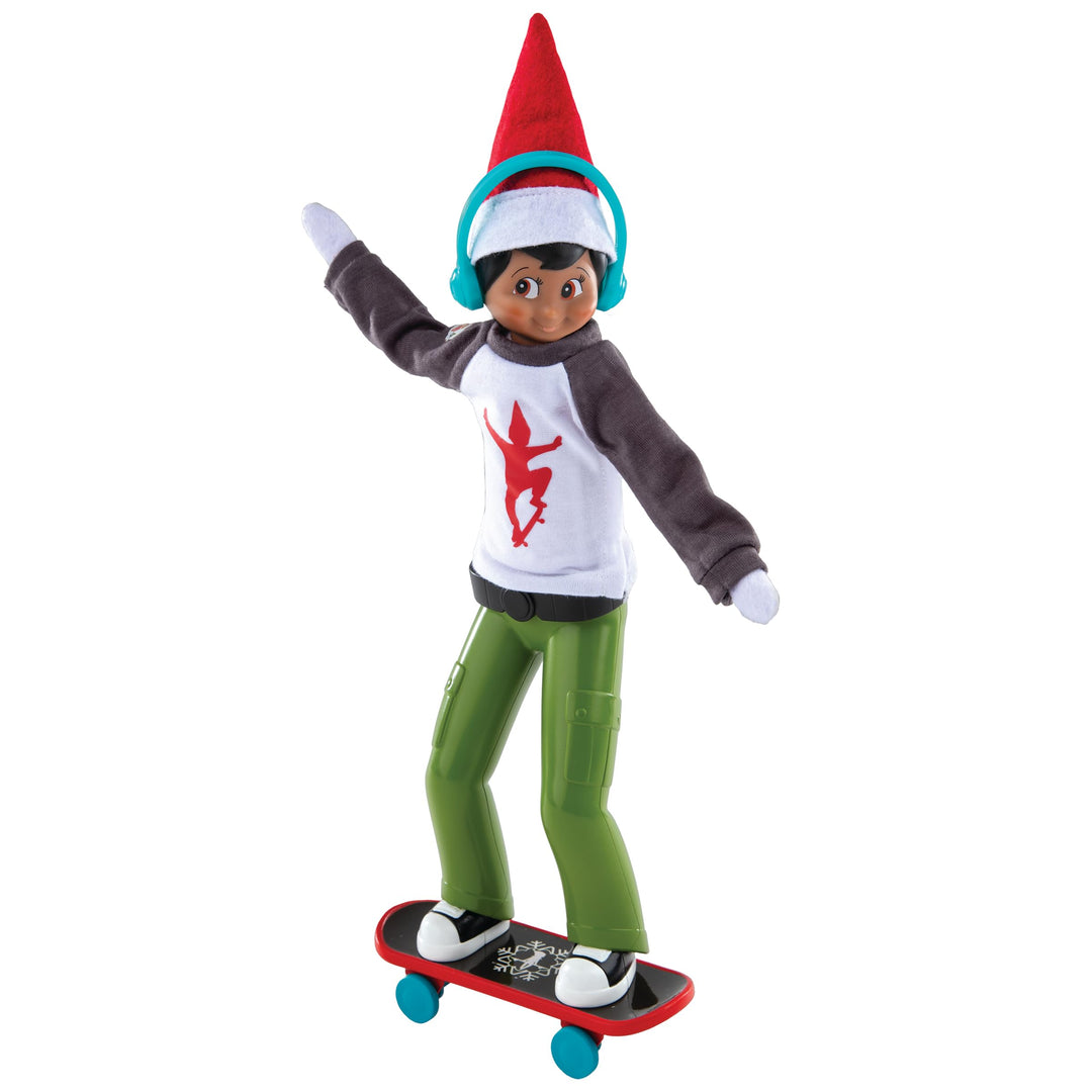 The Elf on The Shelf® MagiFreez™ Skateboard Set | Outfit mit Longsleeve, Kopfhörer & Skateboard | Sc