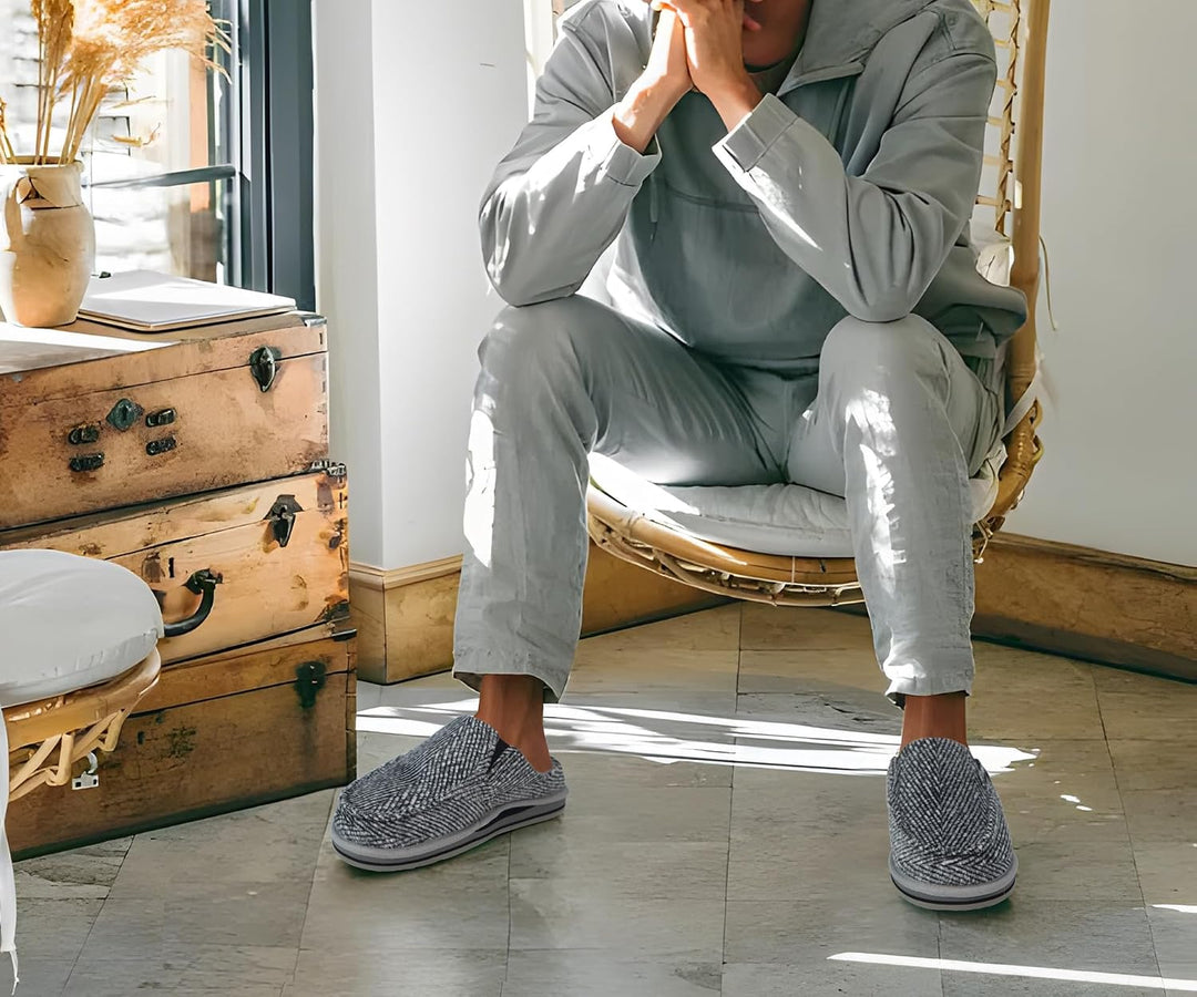 ONCAI Hausschuhe Herren Komfort Pantoffeln Plüsch Streifen Hüttenschuhe Wärme Cord Flauschig Slipper