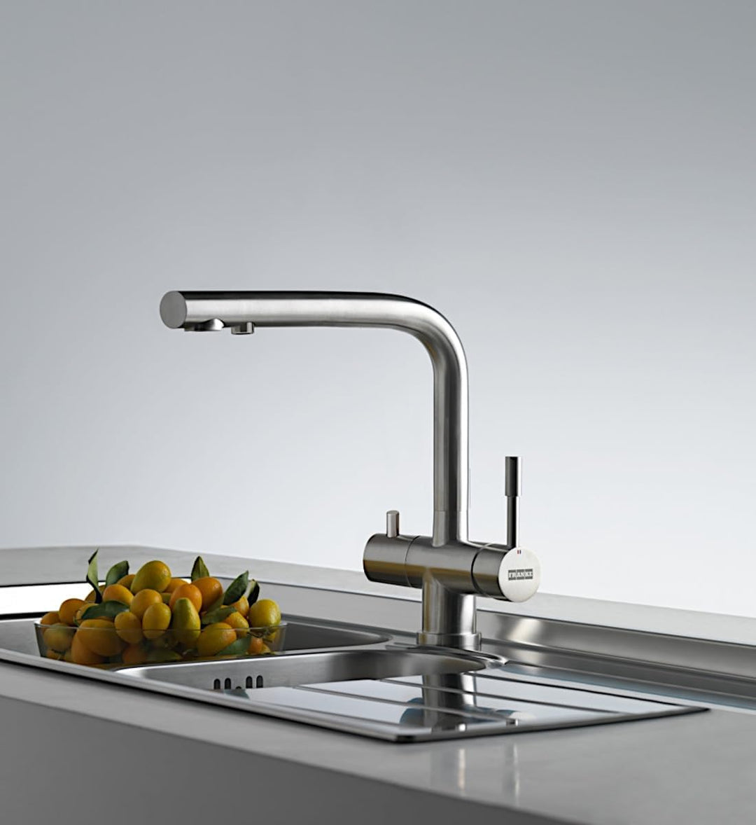 Franke Water Zwei-Funktionen-Spültischbatterie Atlas Clear 120.0179.978 mit Festauslauf edelstahlfar