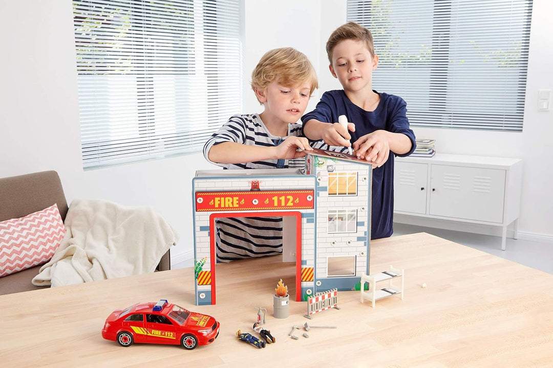 Revell Junior Kit 00850 Spielset Feuerwache, mit bespielbarer Feuerwehrstation, Auto, Figuren und Zu