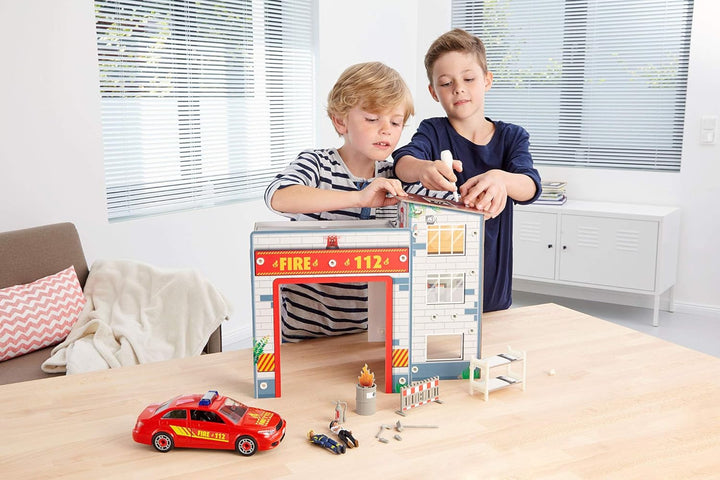 Revell Junior Kit 00850 Spielset Feuerwache, mit bespielbarer Feuerwehrstation, Auto, Figuren und Zu