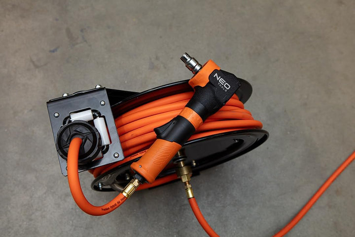 NEO TOOLS Automatik Schlauchtrommel Schlauchlänge 15m (20 Bar max. Arbeitsdruck) | Druckluftschlauch