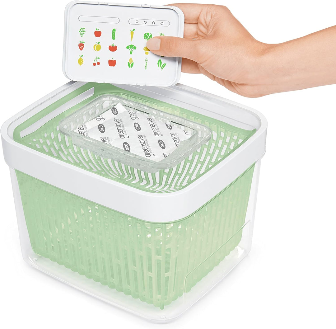 OXO Good Grips Greensaver-Frischhaltebox mit Deckel und Lüftung, gross – 4 l Behälter 4L, Behälter 4