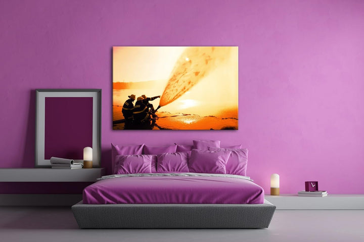 deyoli Löscharbeiten bei Feuer Format: 80x60 als Leinwandbild, Motiv fertig gerahmt auf Echtholzrahm