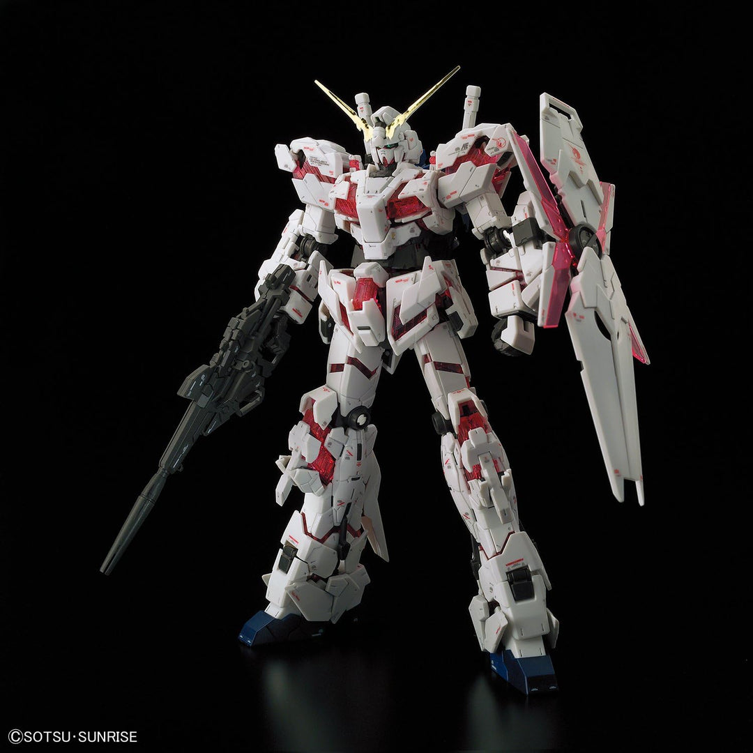 Bandai Model Kit Gundam – RG 1/144 – Einhorn Gundam (Kampagne) – 13 cm