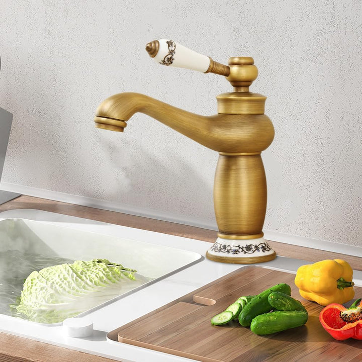 Badarmatur mit Anschlussschlauch, Wasserhahn Retro, Einhand-Waschtischbatterie, Waschbecken Armatur,