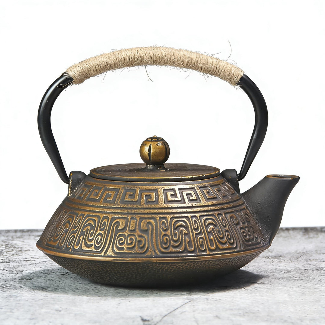 Teekanne Gusseisen, 800ml Asiatische Teekanne Teekessel mit Edelstahl Sieb, Gold Muster 800ml Gold M