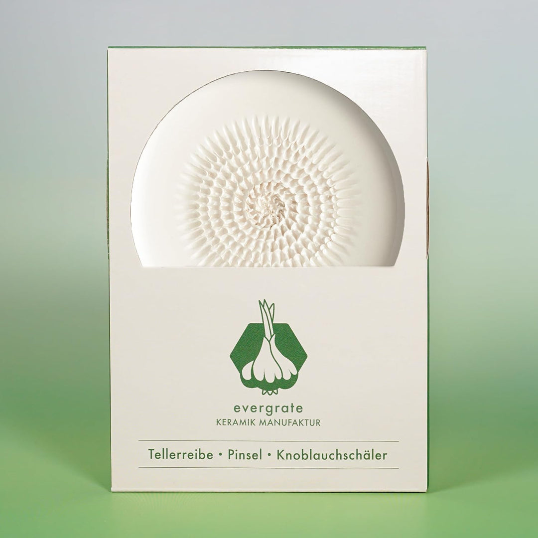 Evergrate® Keramikreibe Cremeweiss mit Geschenkbox – mit Reibe, Knoblauchschäler, Rezeptheft & Pinse