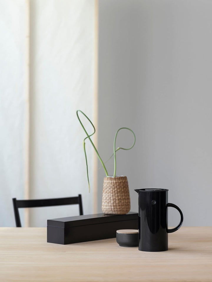 Stelton Isolierkanne EM77 0,5 liter - Doppelwandige Isolierkanne für heisse/kalte Getränke - Tee- &