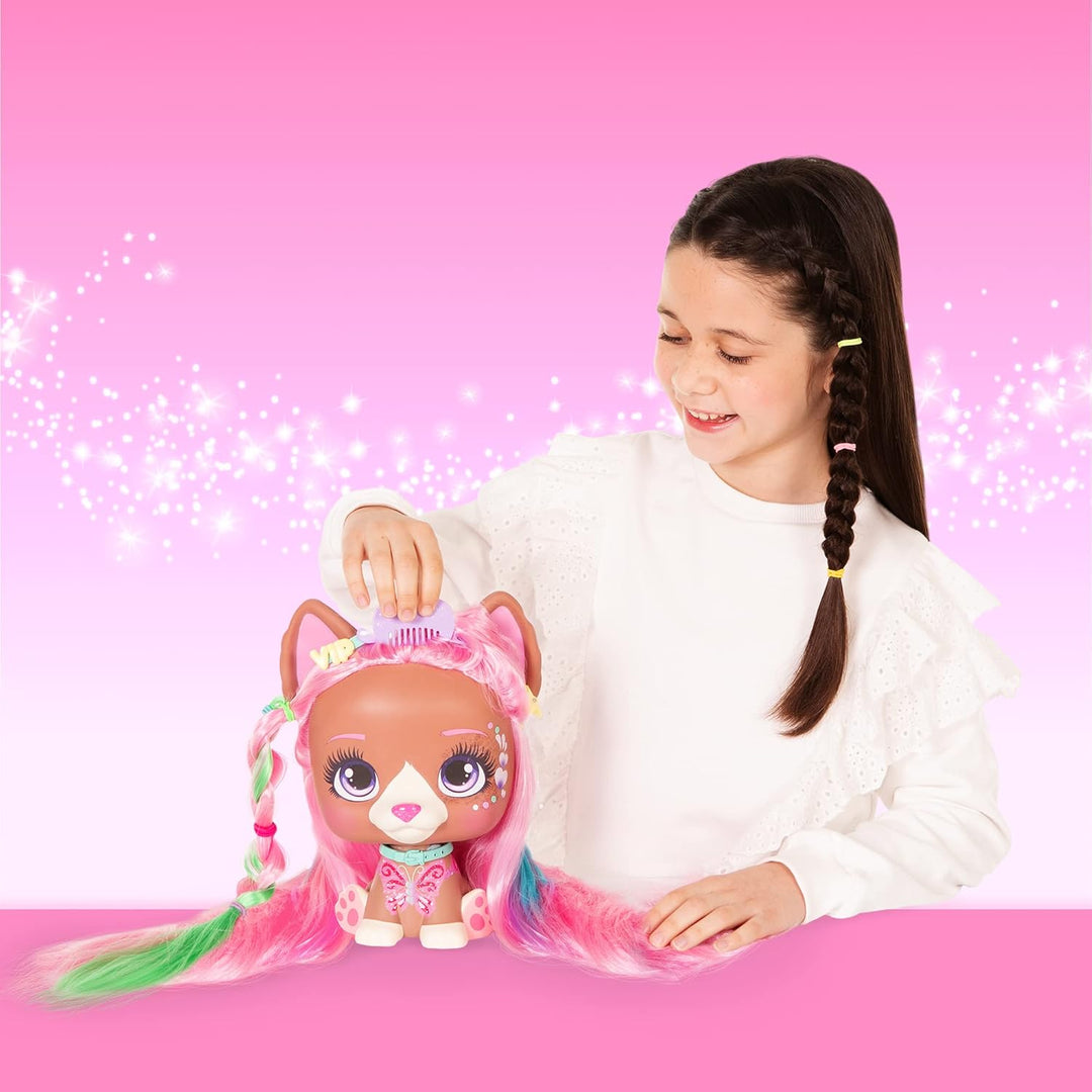 VIP PETS Mega Pet Nyla | Styling Head Puppe mit extra langen Haaren; leicht zu kämmen und stylen; mi