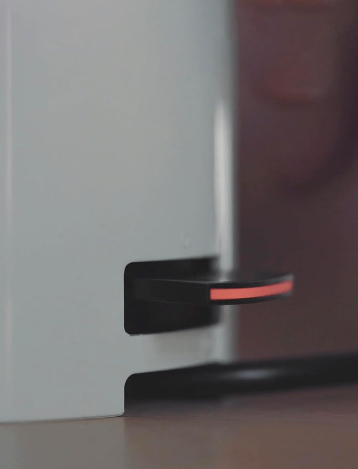 Stelton Wasserkocher EM77 - Elektrischer Kocher, Wasserkessel, Teekanne - Schnell kochend, niedriger