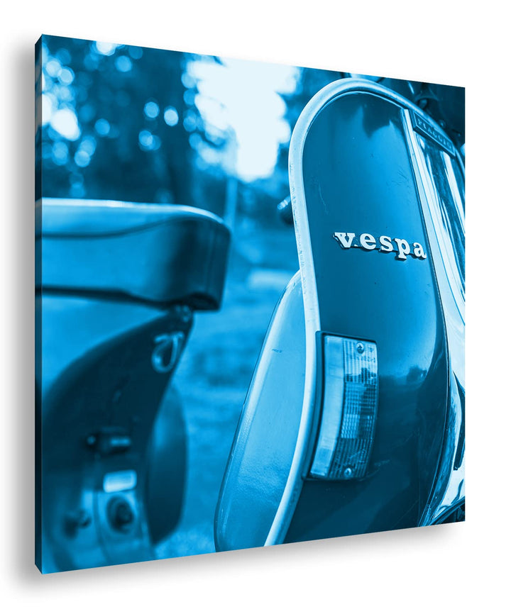 deyoli Vespa Motorrad in schöner Landschaft Format: 70x70 Effekt: Monocrome Blau als Leinwandbild, M