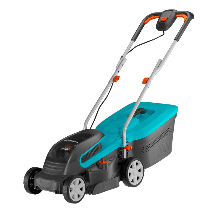 Gardena Akku-Rasenmäher PowerMax 32/36V P4A Ready-To-Use Set: Rasenmäher bis 200 m², 32 cm Schnittbr