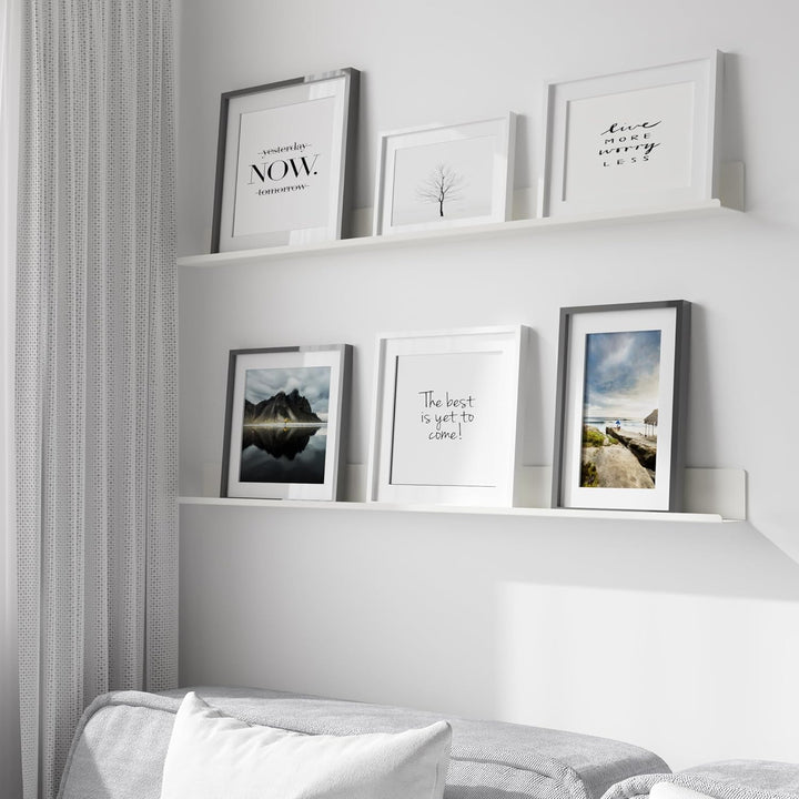 byde Ein schlankes Wandregal für Fotos, Bilder und Bücher. Modernes und minimalistisches Design. Her