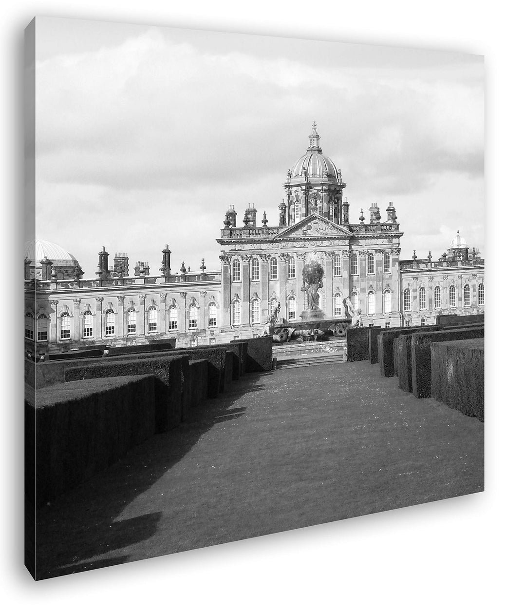 Majestätisches Schloss Howard in England, North Yorkshire Format: 70x70 Effekt: Schwarz&Weiss als Le