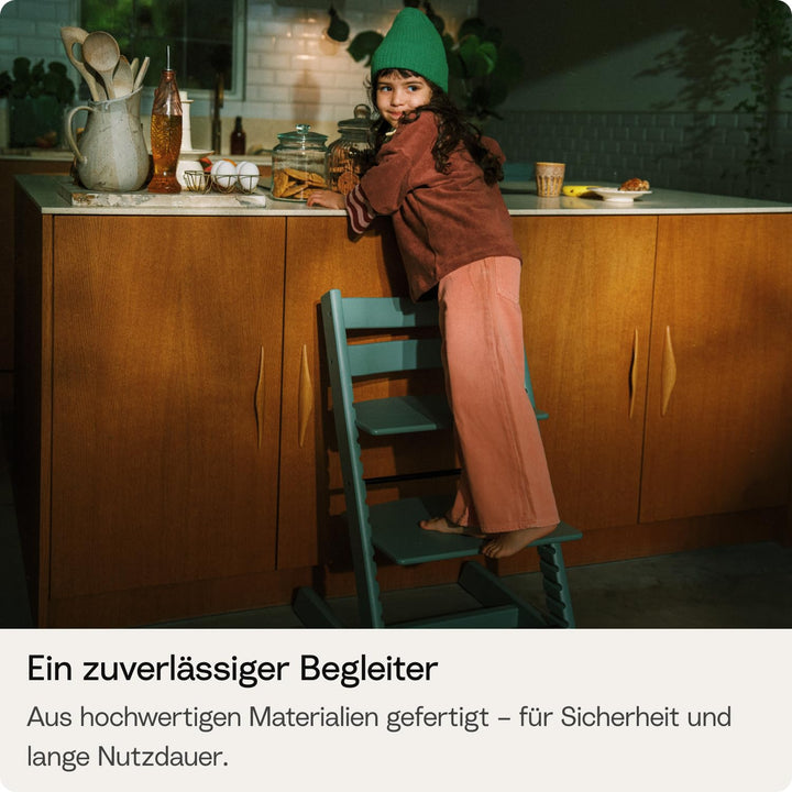 Tripp Trapp Stuhl von Stokke, Warm Brown - Verstellbarer, anpassbarer Stuhl für Kleinkinder, Kinder