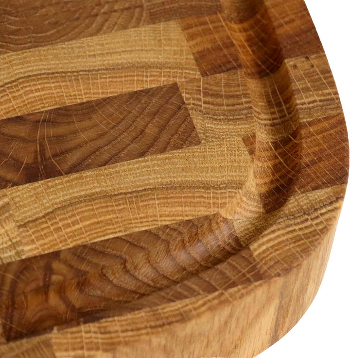 B4K® 50x35x4cm Küchenbrett aus Eiche Stirnholz | Antibakterielles Hirnholzbrett mit Griffen, Silikon