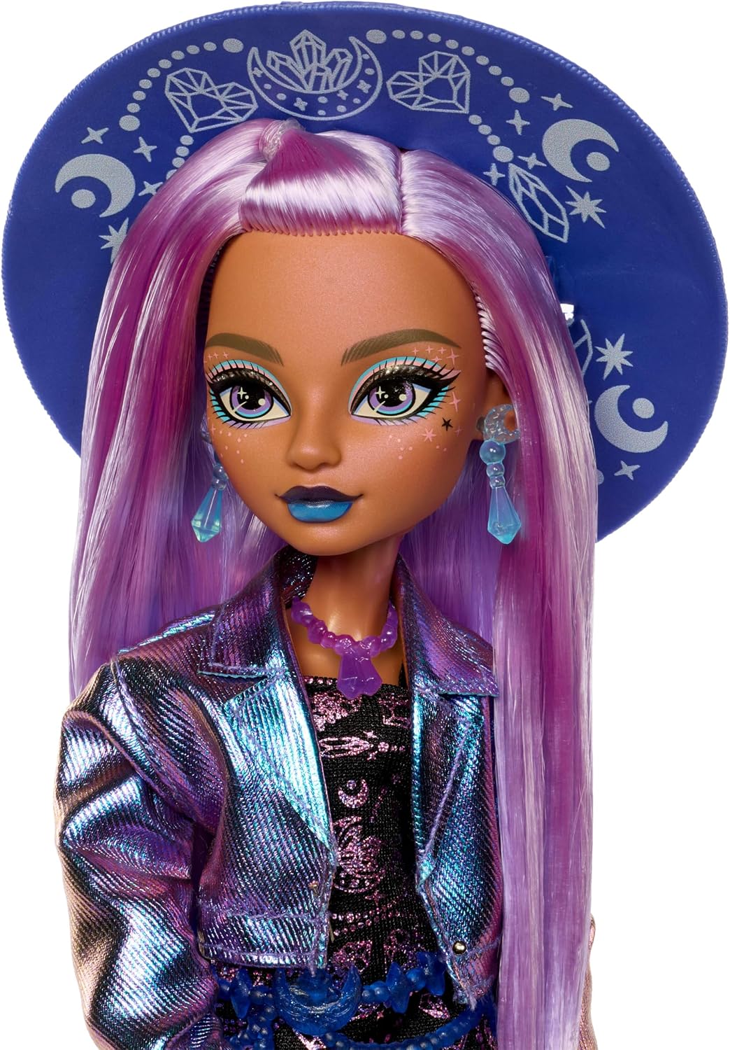 Monster High Puppe, Moonspell Magic Layla Stone | Kristallhexe in Metallic-Lila-Jacke mit Kessel-Übe