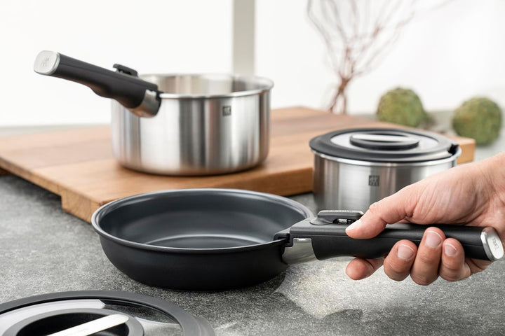 ZWILLING Unlock Bratpfannen-Set 3-tlg. (24, 28 cm + Griff) mit Keramikbeschichtung, Abnehmbarer Grif