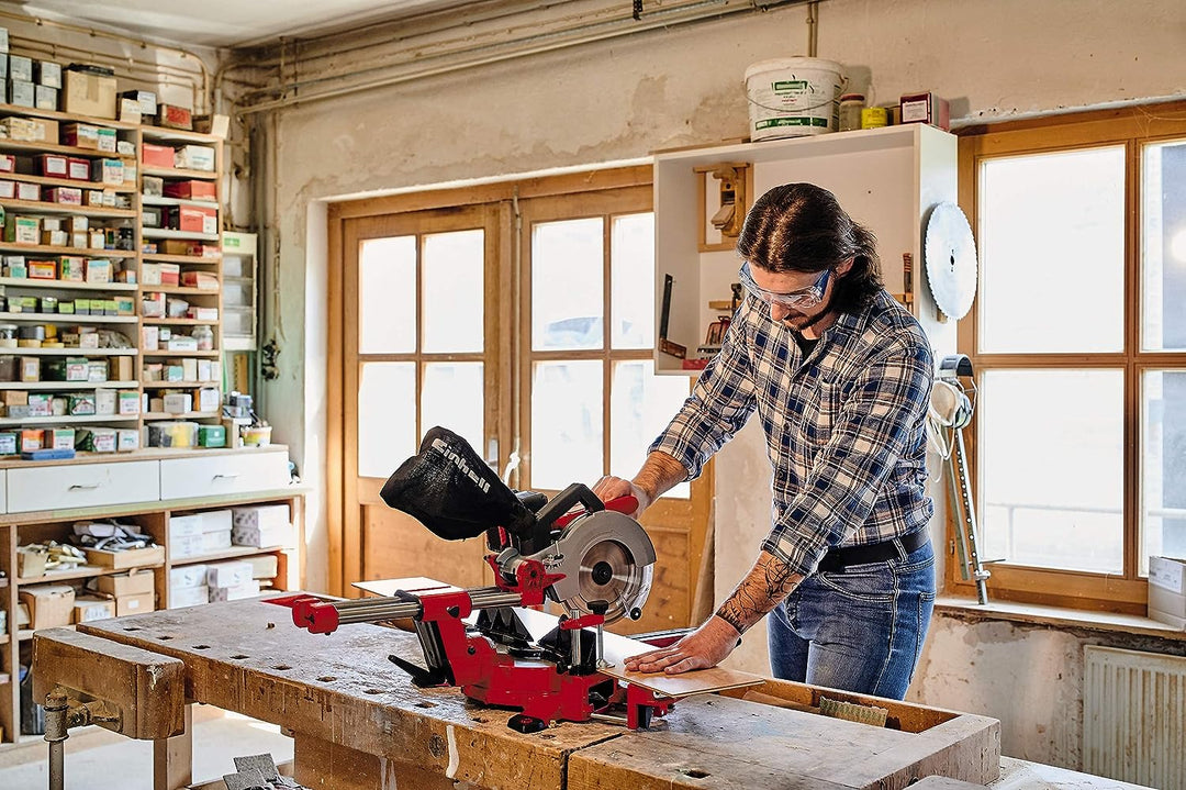 Einhell Akku-Zug-Kapp-Gehrungssäge TE-SM 36/210 Li - Solo Power X-Change (Lithium-Ionen, leichtgängi