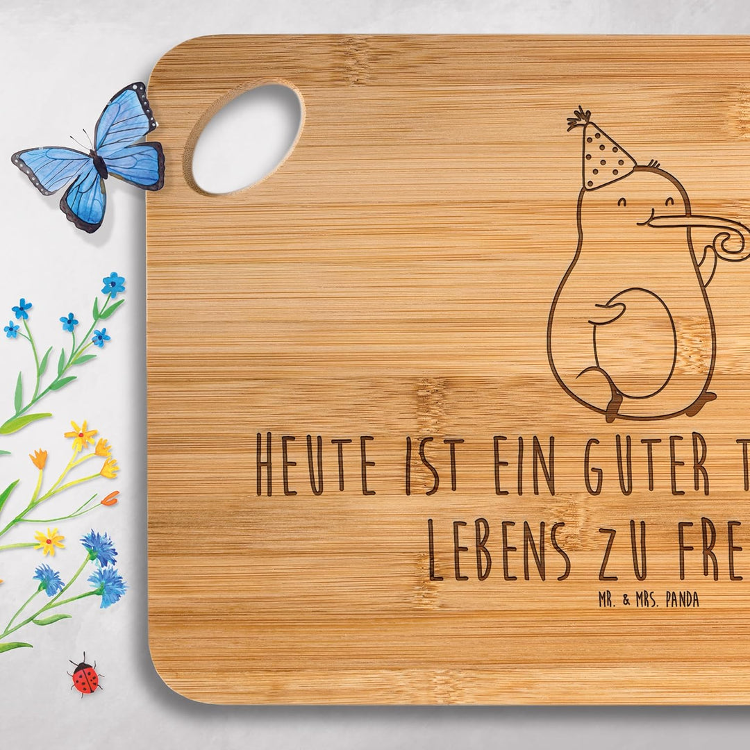 Mr. & Mrs. Panda Bambus - Schneidebrett Avocado Feier - Geschenk, Tröte, Holzschneidebrett, Holz Bre