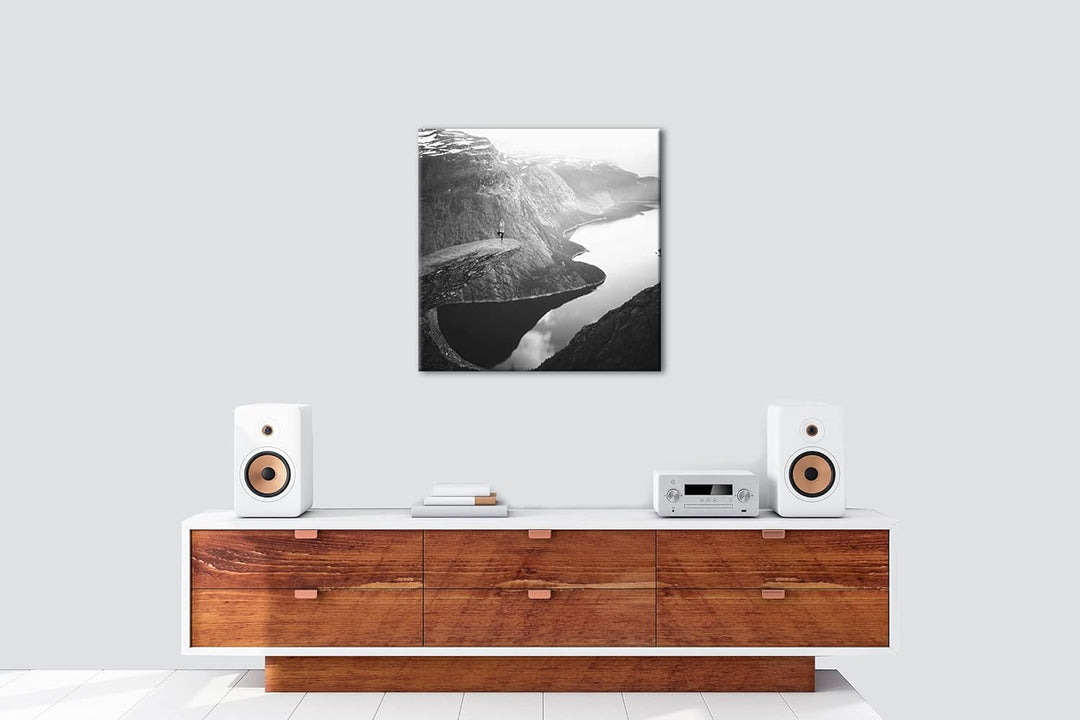 Yoga im Herzen Mutternatur Format: 70x70 Effekt: Schwarz&Weiss als Leinwandbild, Motiv fertig gerahm