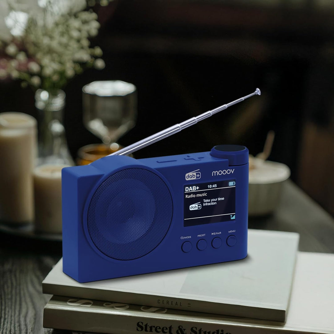 Mooov 477255 Dab+ und FM-Radio mit Bluetooth 5.0, Dual-Alarm, Farbdisplay, USB MP3, Akku bis zu 15 S