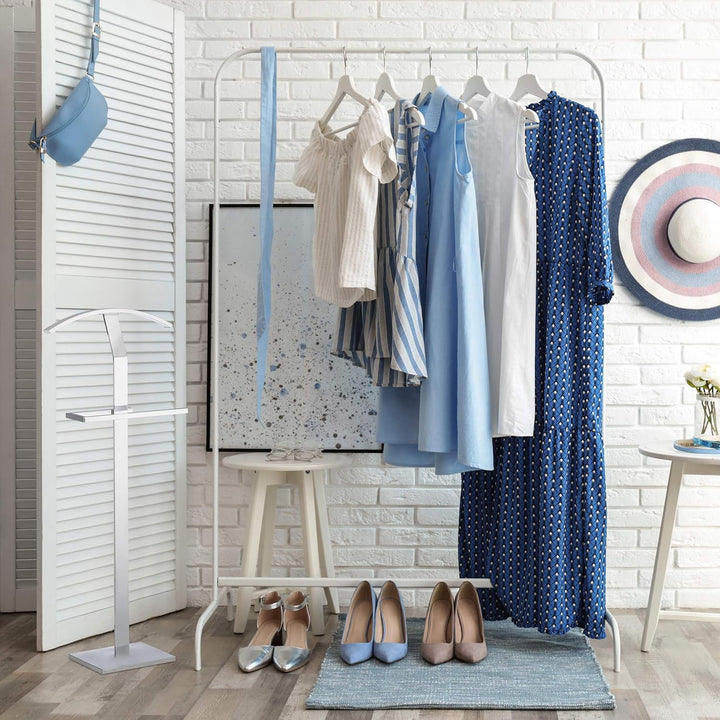 Relaxdays Herrendiener, Kleiderständer aus Metall, Stummer Diener freistehend, Kleiderbutler, HBT: c