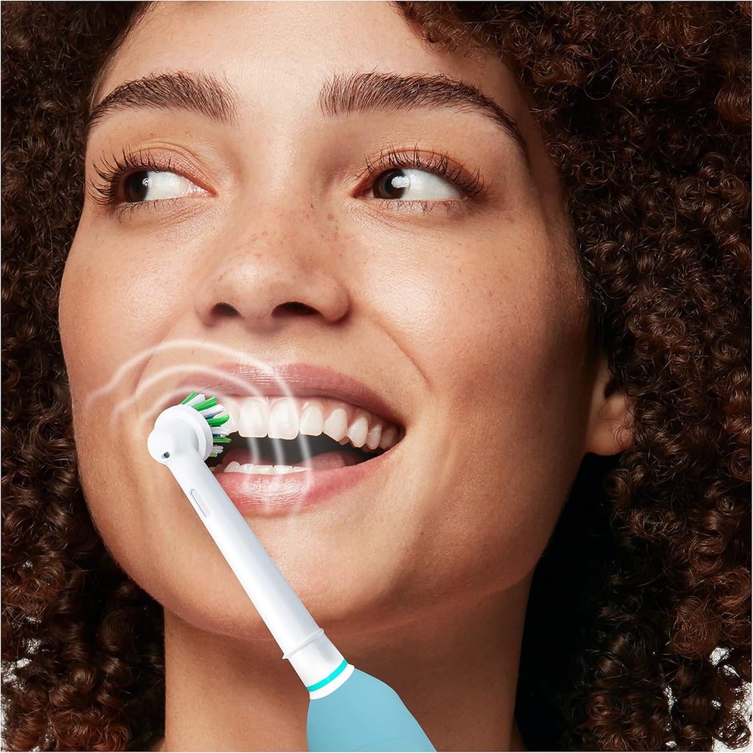 Oral-B Pro700 Vitality elektronische Zahnbürste, mit Crossaction Aufsteckbürste Cross Action, Cross