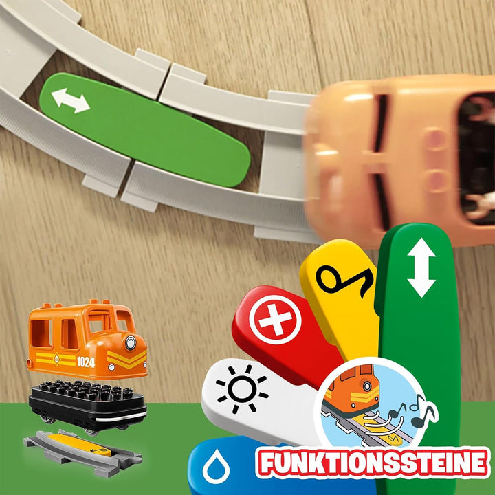 LEGO DUPLO Güterzug, „Push & Go“-Lok mit Lichtern und Geräuschen, Funktionssteinen und 2 Kranen, Spi