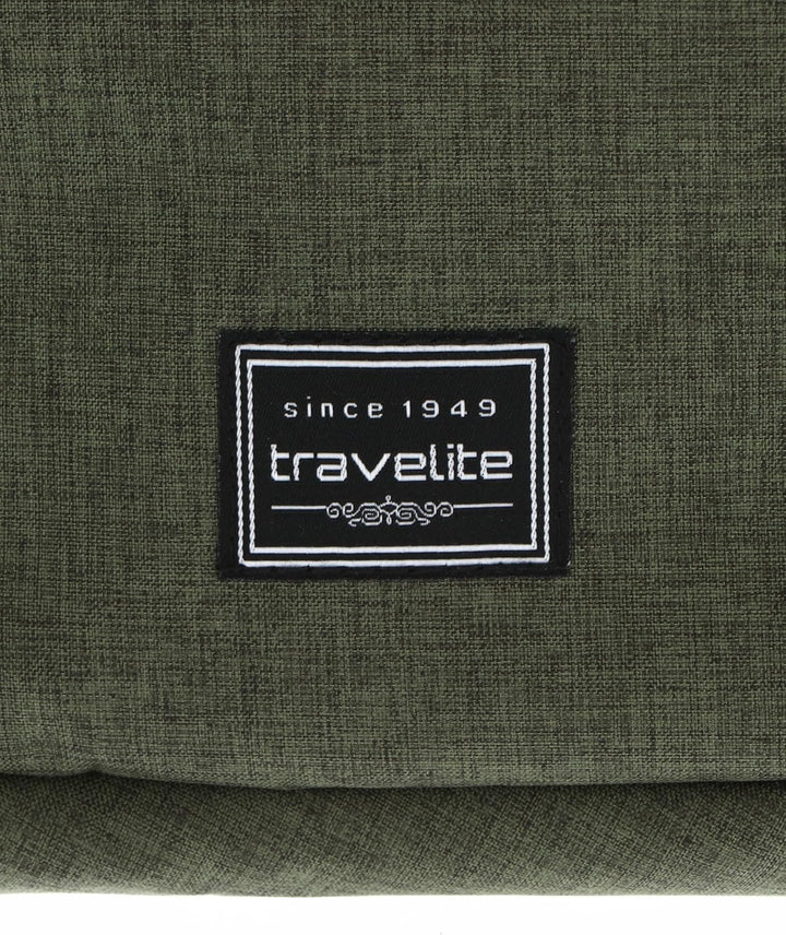 Travelite Handgepäck Rucksack, Laptop Rucksack 15,6 Zoll, BASICS, Daypack, Tagesrucksack mit vielen