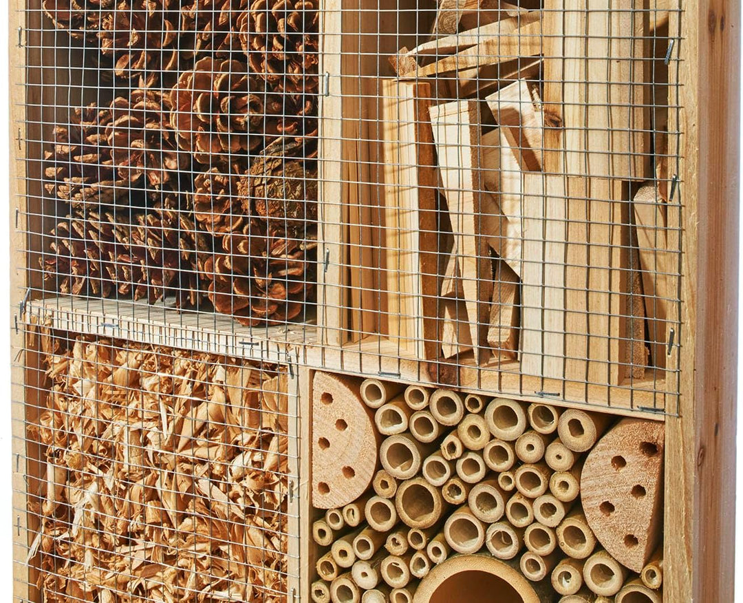 Insektenhotel Insektenhaus BEE aus Tannenholz 40x67x82 cm - mit Füllung aus verschiedenen Materialie