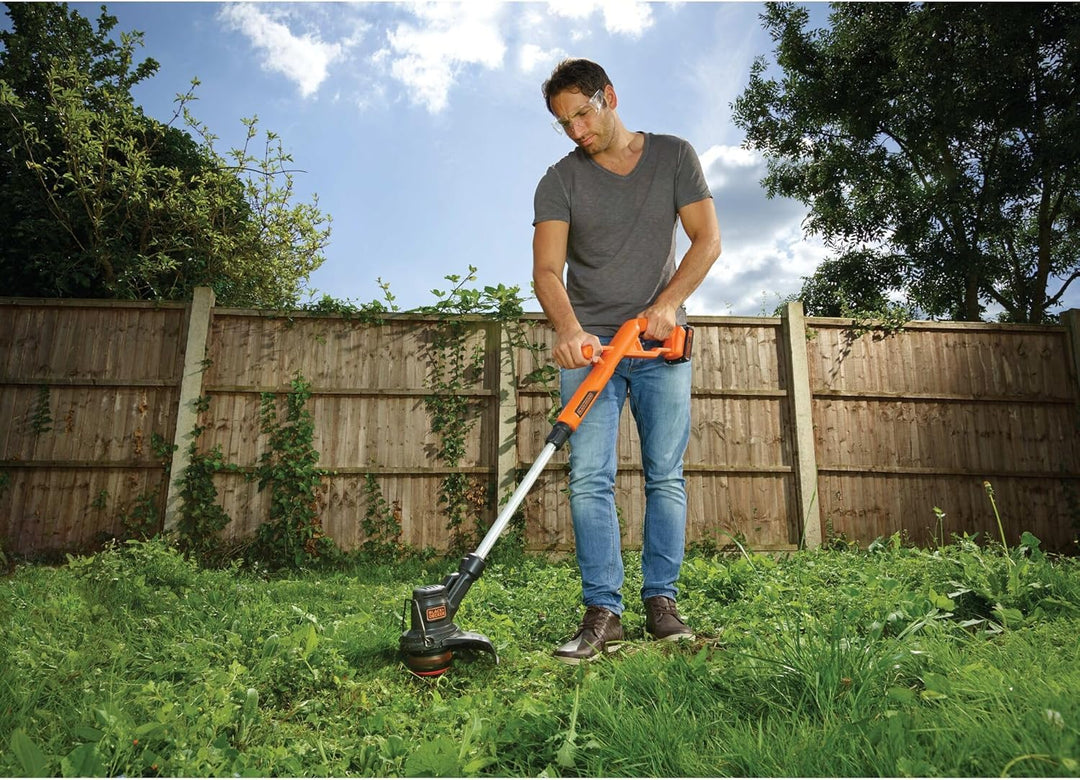 Black+Decker Rasentrimmer (18V 1,5Ah, 25 cm Schnittbreite, AFS Reflex Fadenverlängerung, für kleine