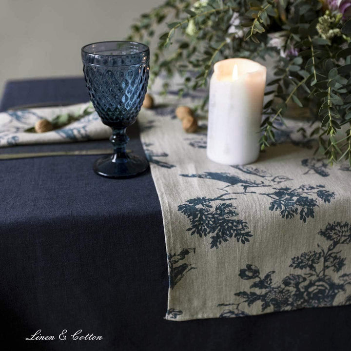 Linen & Cotton Hochwertiger Tischläufer Stoff Tischband Tischdeko Flores mit Blumen Motiv - 100% Lei