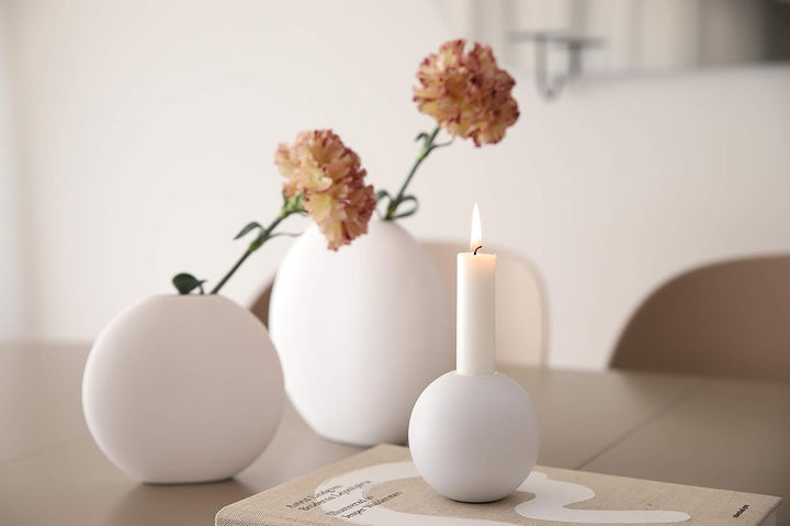 Cooee Design Vase Pastille aus Keramik in der Farbe Weiss Handgefertigt, Durchmesser: 15cm, Höhe: 14