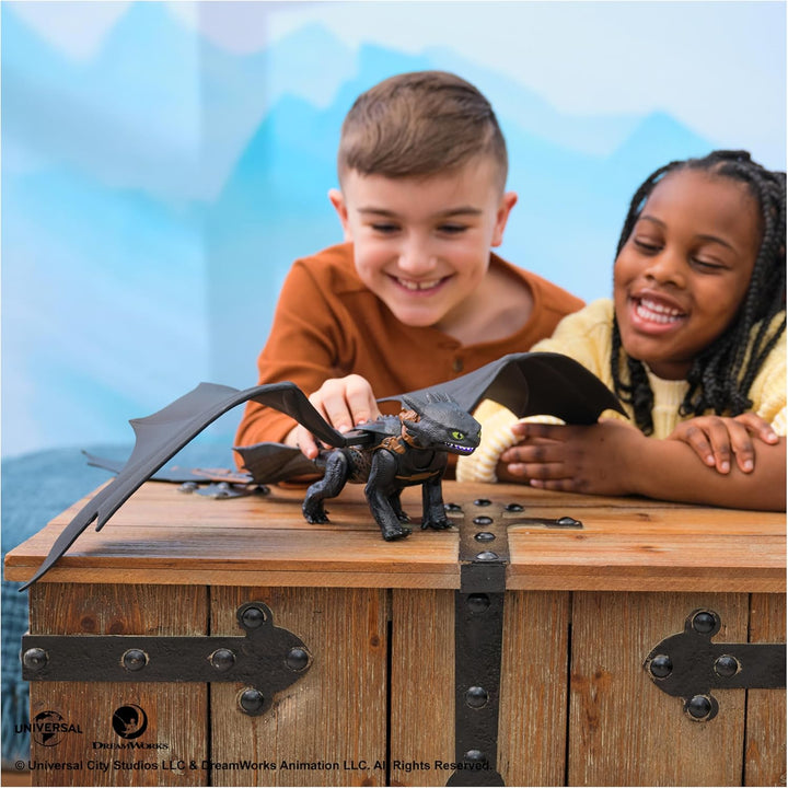 Dreamworks Dragons – Plasma Blast Ohnezahn, 51cm lange Drachenfigur mit Licht- und Soundeffekten, Sp
