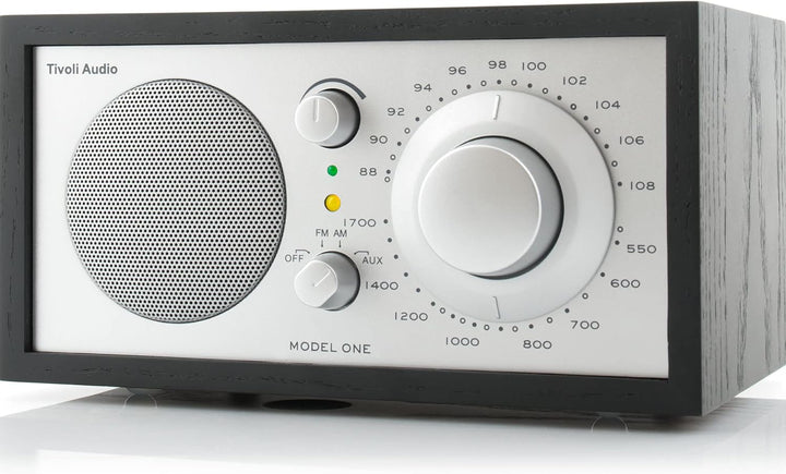 Tivoli Audio Model One UKW-/MW-Radio (Schwarz / Silber), Schwarz / Silber