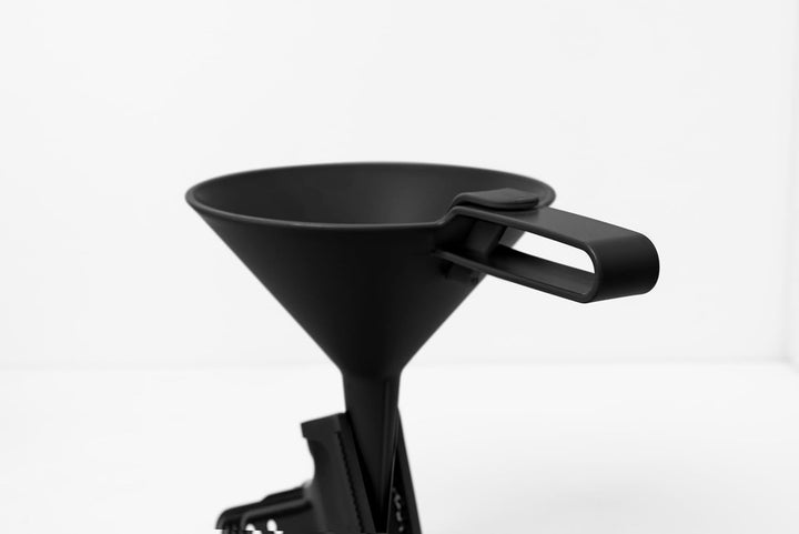 Blim Plus - Trichter Dosierer Dolina Carbon Black mit luftdichtem Deckel - Präzise Dekoration - Made