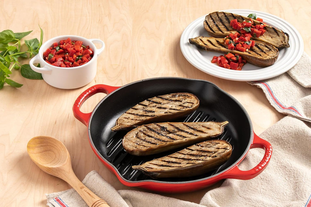 LE CREUSET Signature Hohe runde Grillpfanne aus Gusseisen, für alle Herdarten und Backöfen, 25 cm Ki