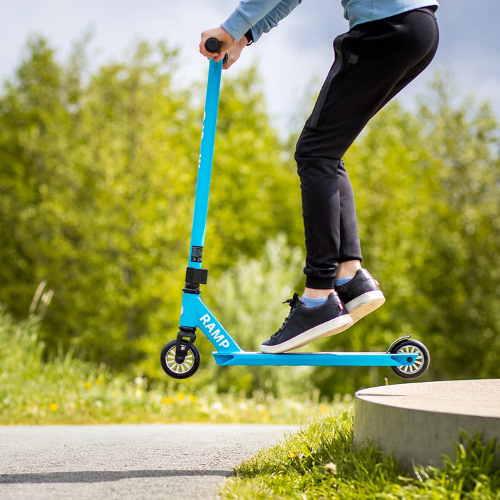 Micro Mobility Stundscooter blau Ramp, blau Ramp