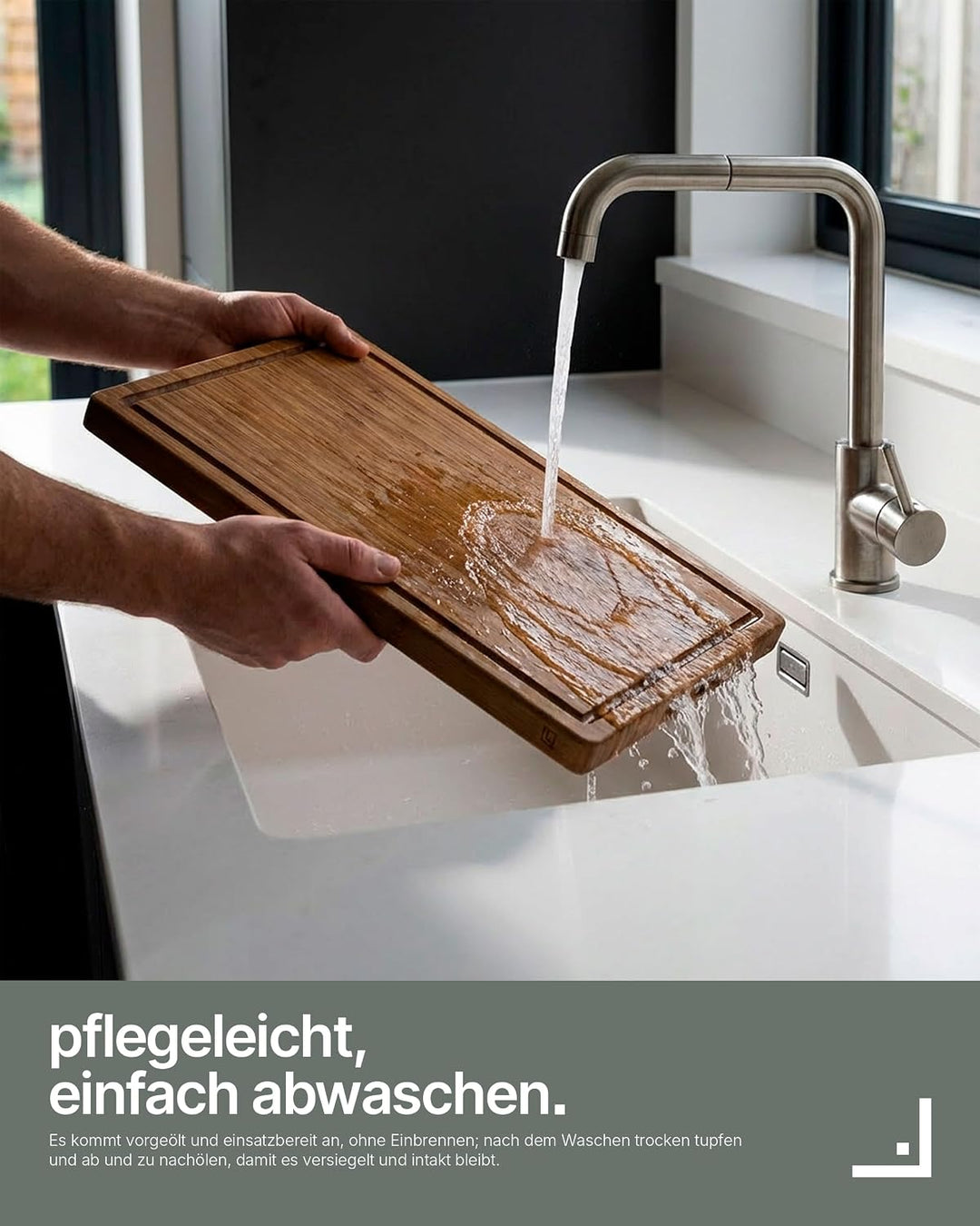 LARHN Bambus Schneidebrett Holz mit Griff &amp; Saftrille - 38,5x25x2 cm | Massiv, vertikal verleimt, we
