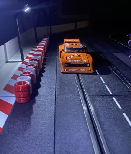 30 Stück Reifenstapel Slotcar kompatibel Carrera digital 132/124 Slotcar Bahn Dekoration (Rot/Weiss)