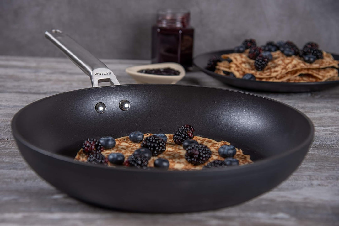 Arcos Serie Samoa | Antihaft-Pfanne, 18 cm, geschmiedetes Aluminium, geeignet für jede Küche | Griff