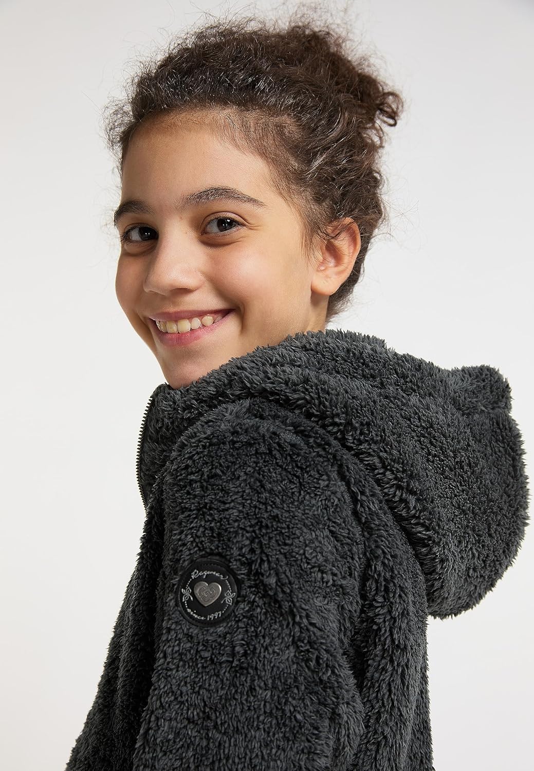 Ragwear Valentyna Mädchen Sweatjacke Sweatshirt mit Kapuze Plüsch Teddyfell Jacke Cardigan Strickjac